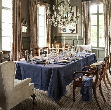 Nappe Palais Véni­tien Adria­tique Le Jacquard Français