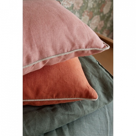 Cous­sin Arty Poudre Rose 30×50 cm Essix