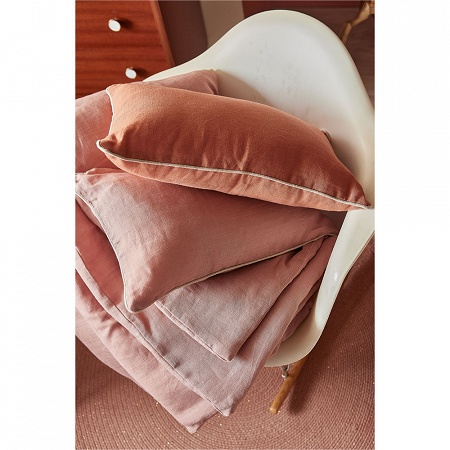 Cous­sin Arty Poudre Rose 30×50 cm Essix