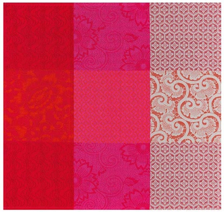 4 serviettes de table fleurs de kyoto cerise 58×58 cm Le Jacquard Français