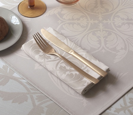 4 Serviettes de table Syra­cuse dolce 58×58 cm Le Jacquard Français